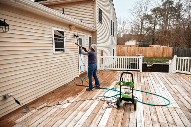 Best Garage Pressure Washing  in Glyndon, MN